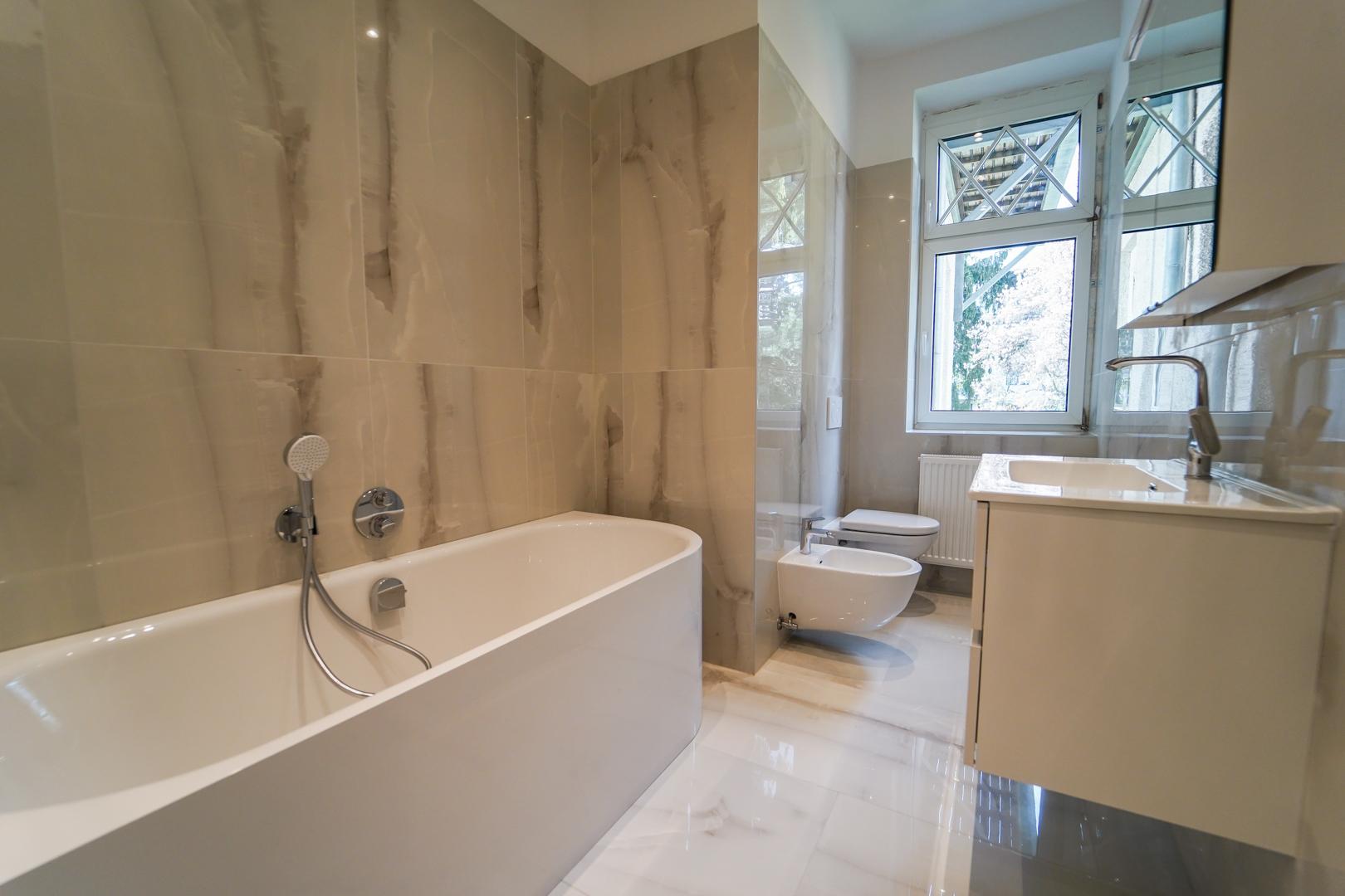 Badezimmer 1
