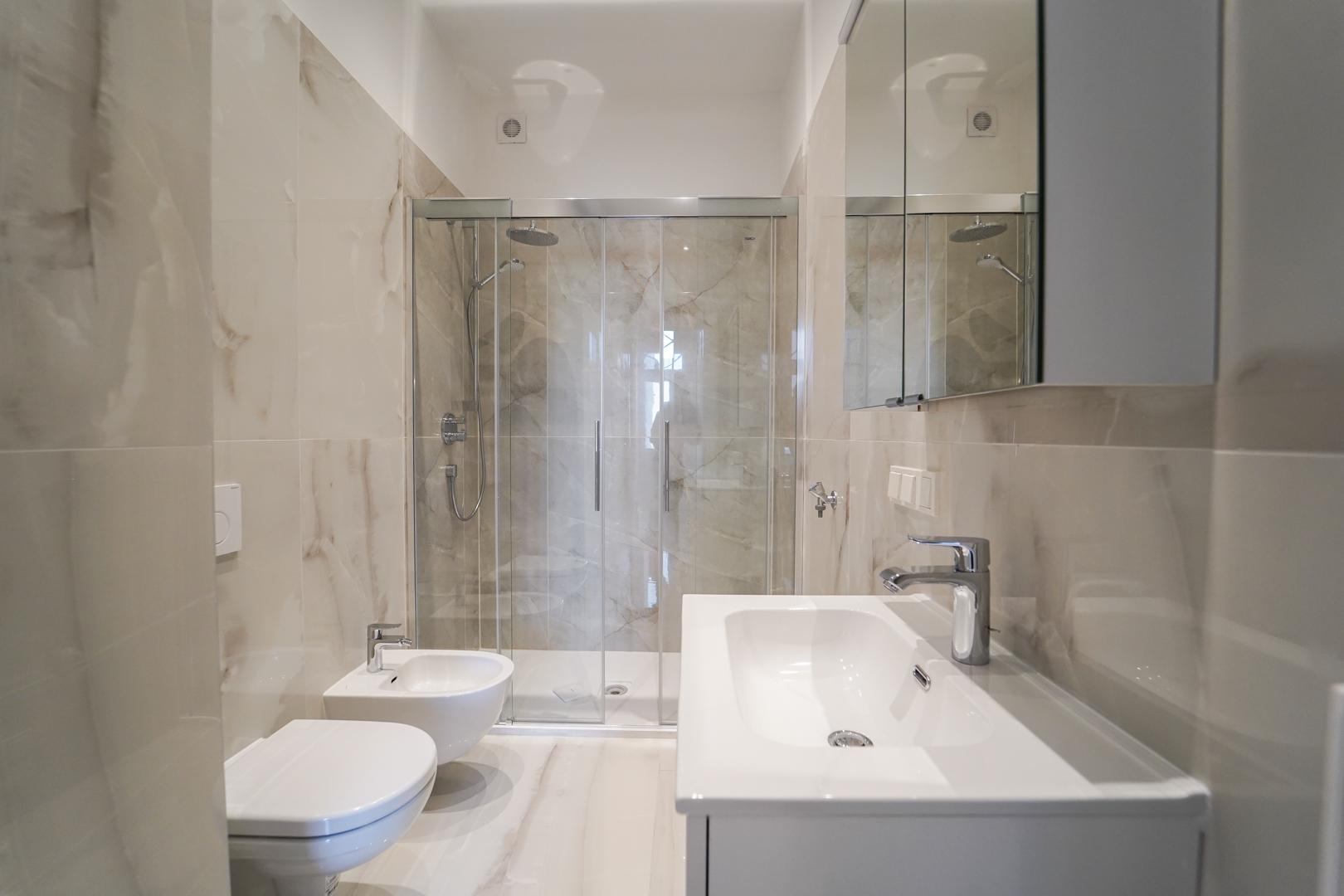 Badezimmer 2