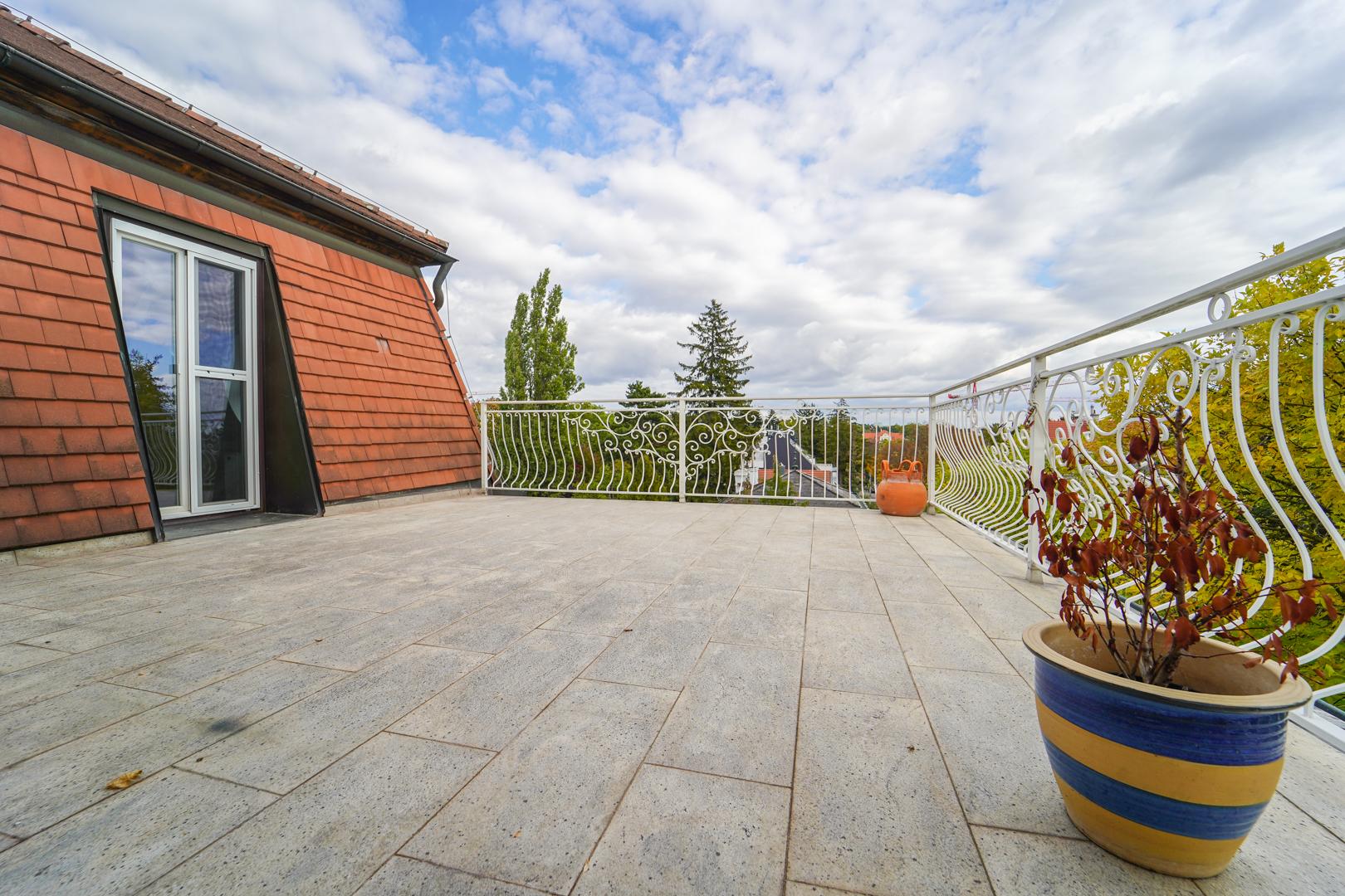 DG Terrasse