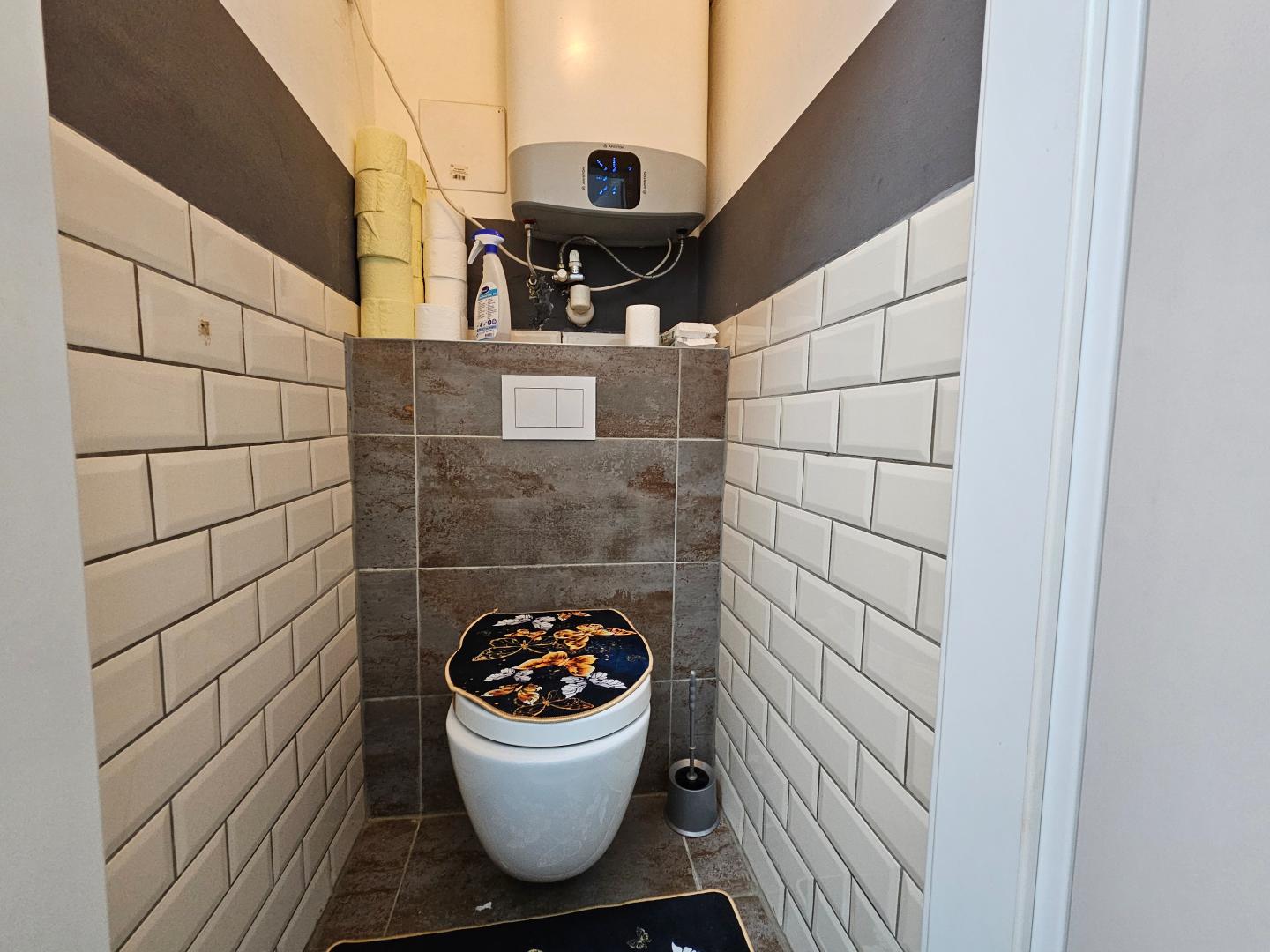 WC