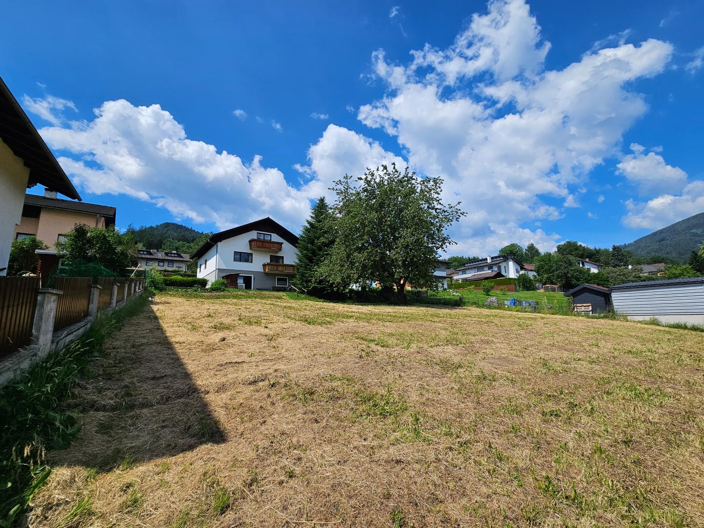 Hausansicht Garten