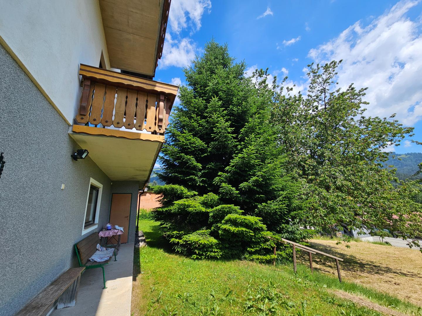 KG - Ausgang Stüberl zum Garten2